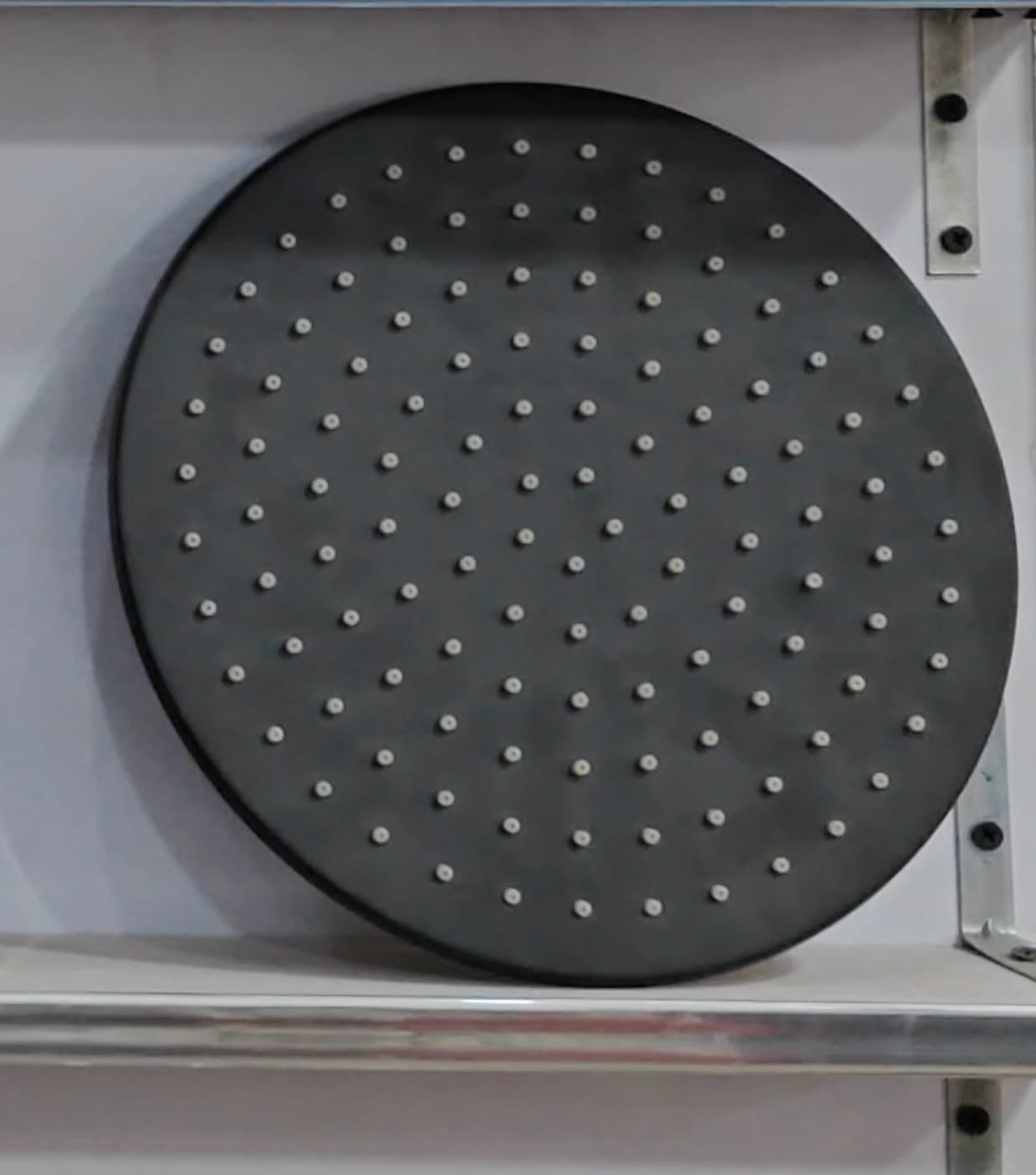 SHOWER HEAD ROUND BLACK 10''