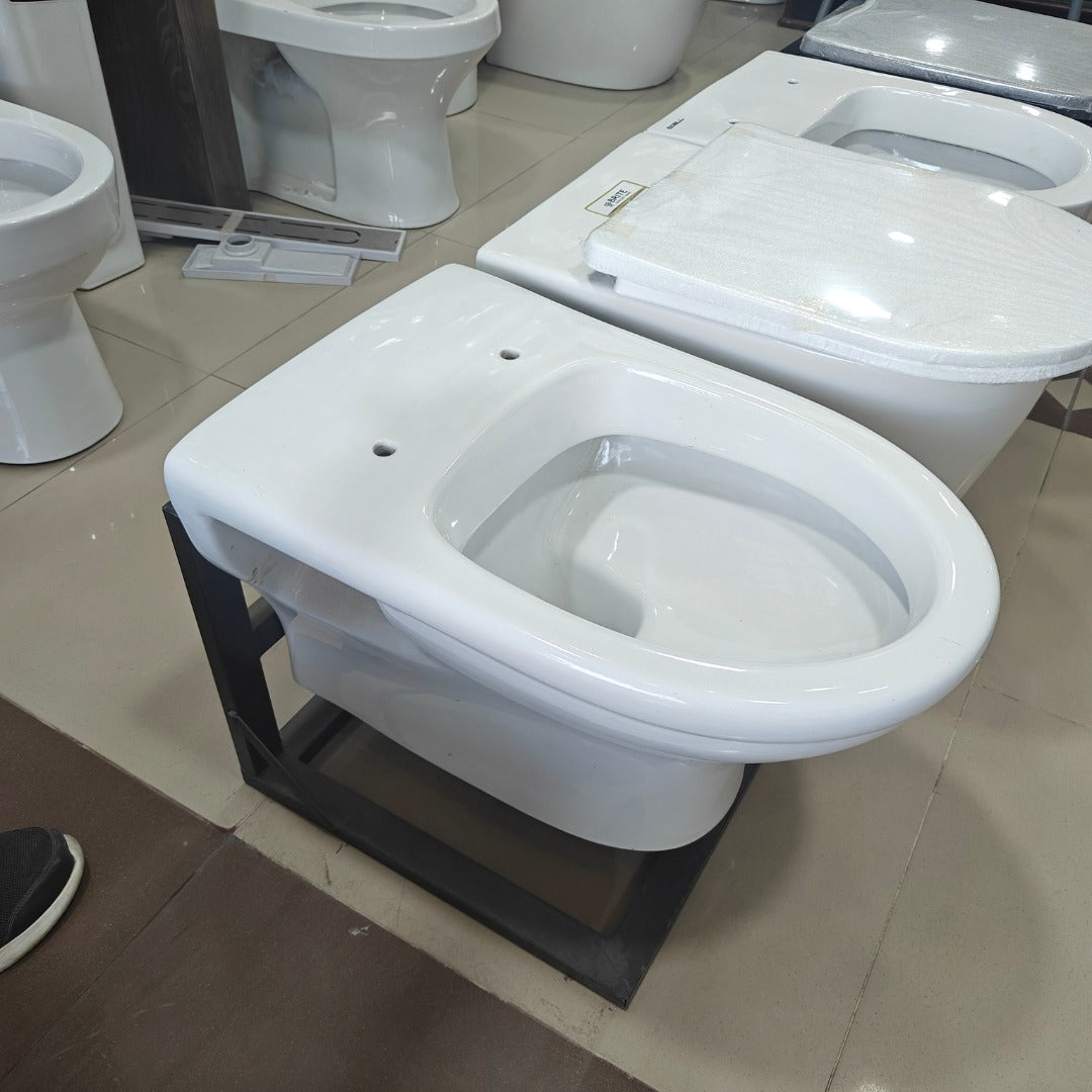 Wall hang 001 Commode Brite - Brite Ceramics