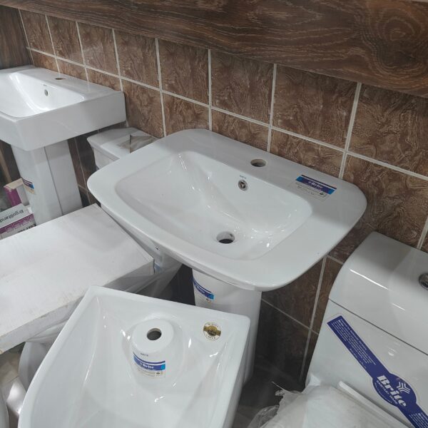 Brite Decent wash basin, wash basin,basin wash basin,wash basin wash basin,wash washen,bathroom sink,wash basin sink,hand wash basin,