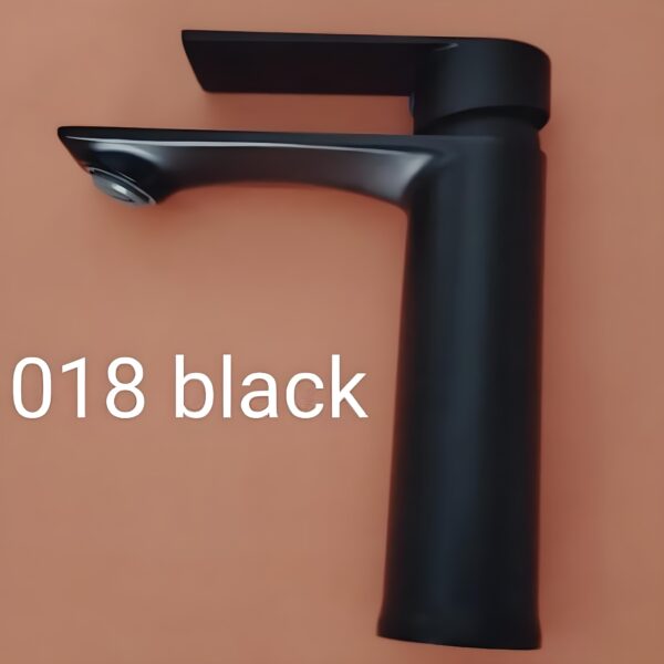 CHINA BASIN MIXER BLACK (AS)